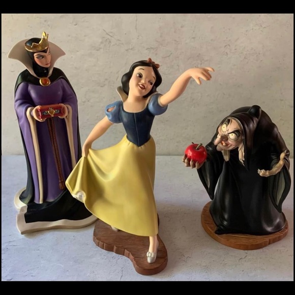 WDCC Snow White and The Seven Dwarfs - Picture 12 of 15